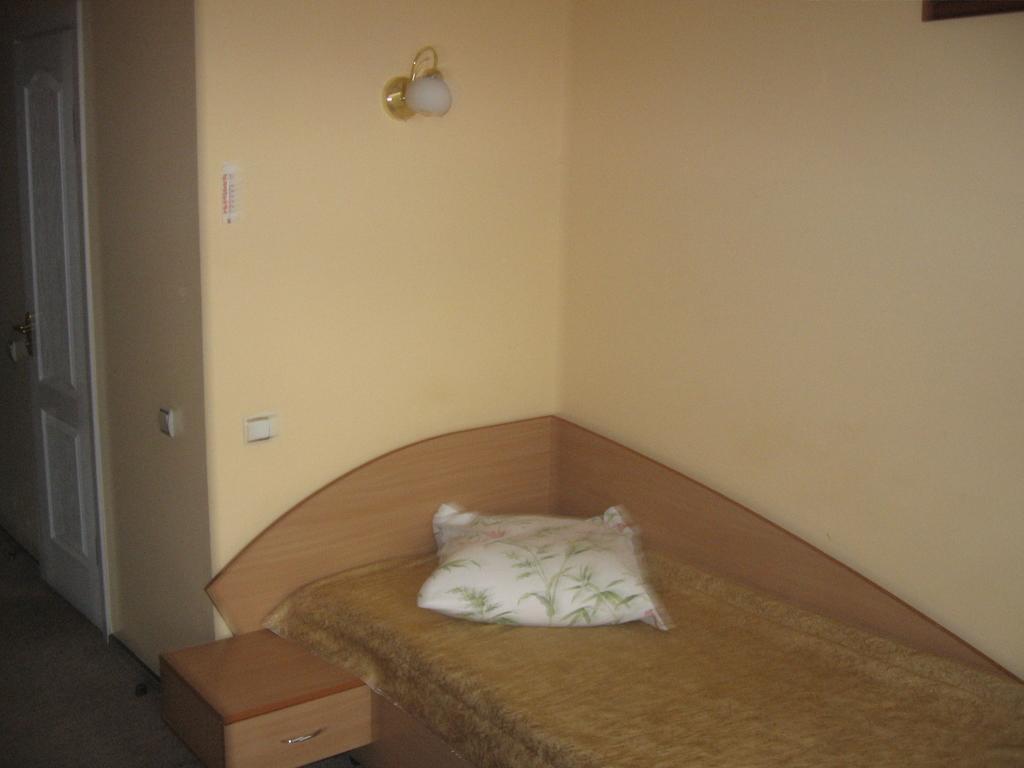 Sozh Hotel โกเมล ห้อง รูปภาพ